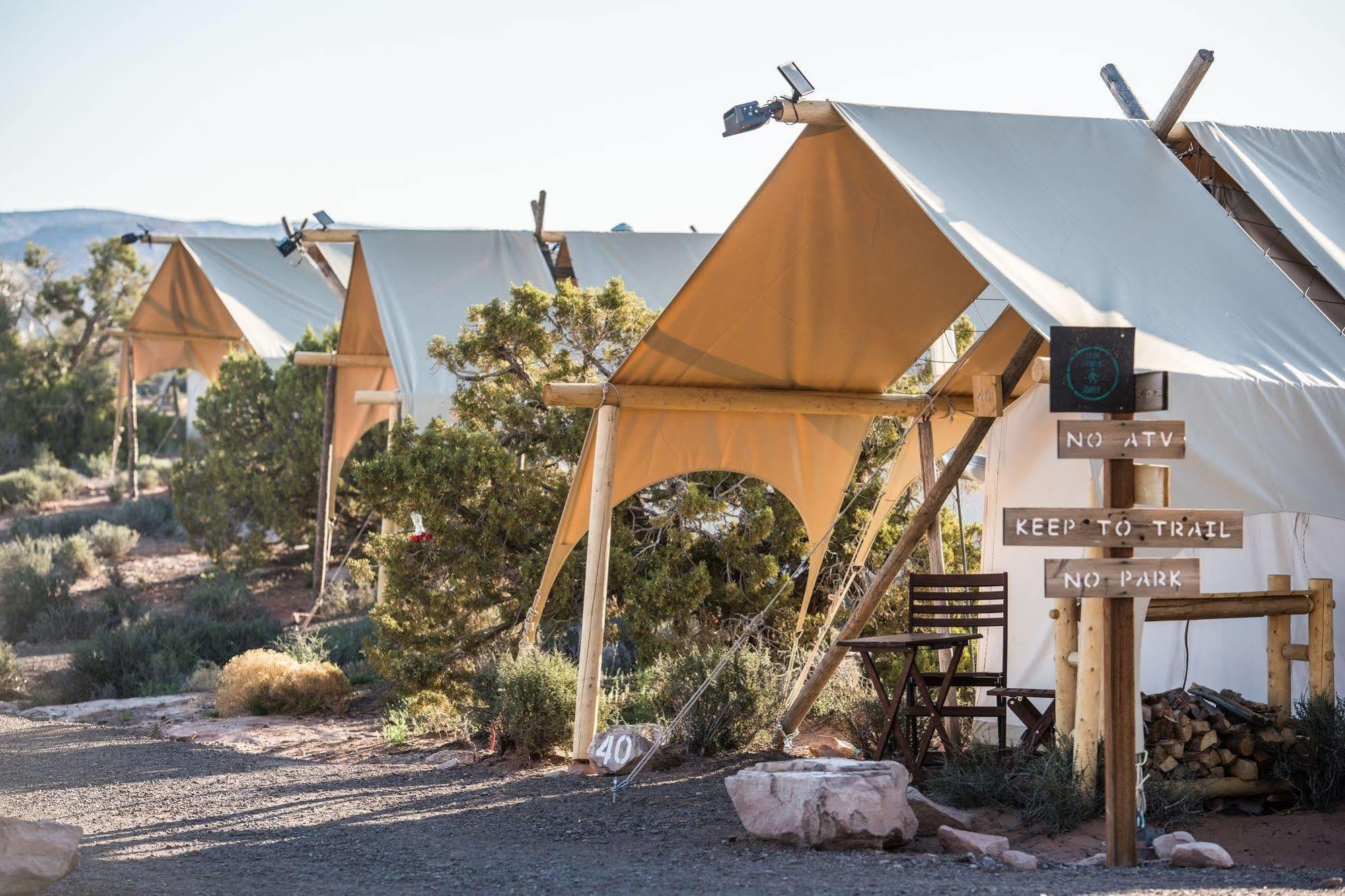 Under Canvas Moab Bagian luar foto